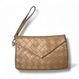 Faux Tan Woven Envelope Clutch/Wristlet